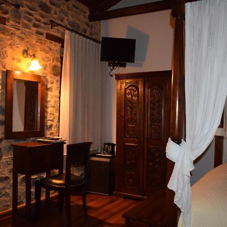 Hotel Eos - Authentic Experience Skíti Exteriér fotografie