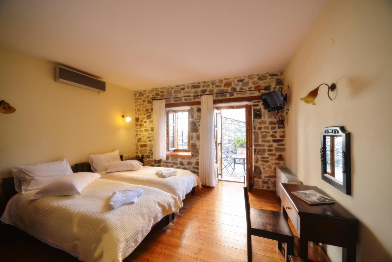 Hotel Eos - Authentic Experience Skíti Pokoj fotografie