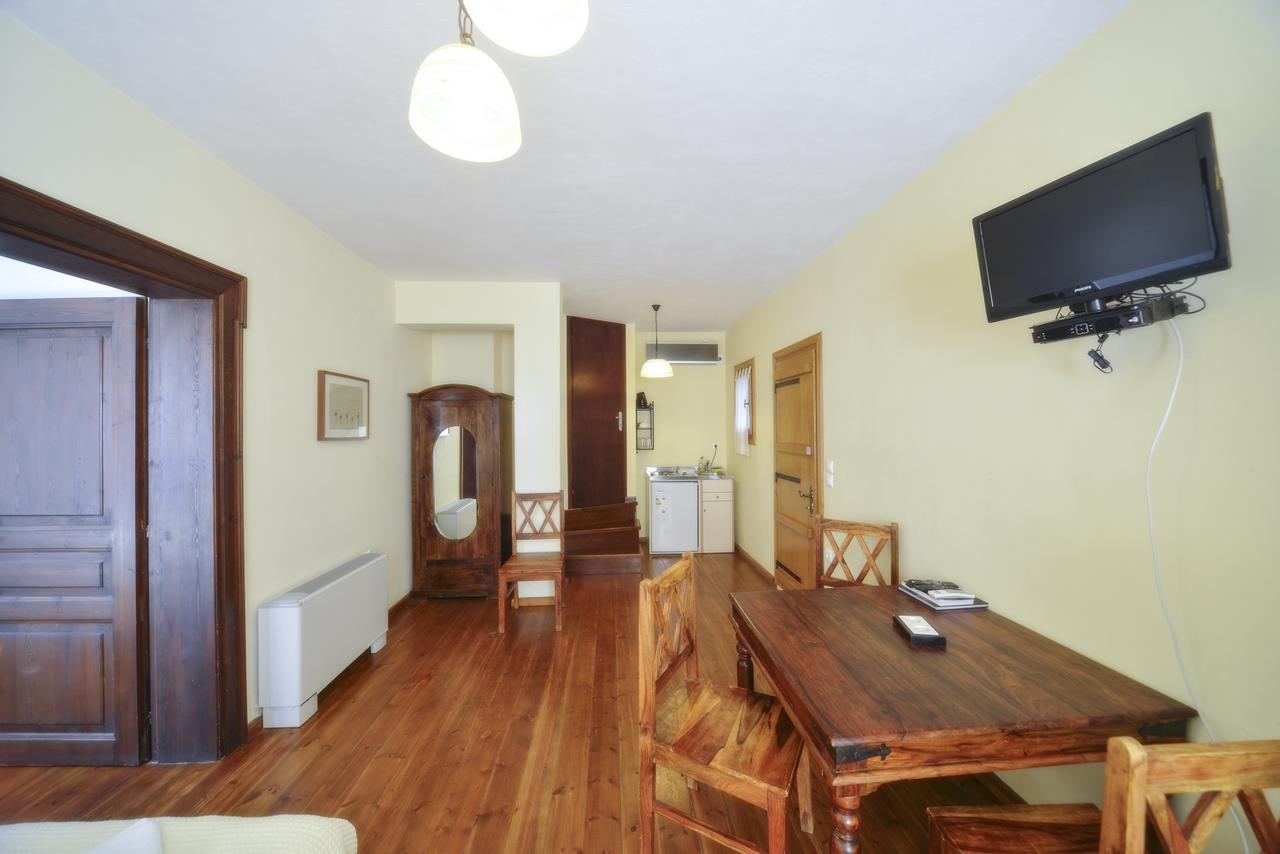 Hotel Eos - Authentic Experience Skíti Exteriér fotografie